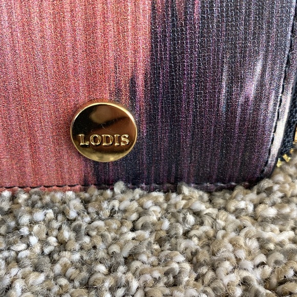 LODIS RFID Zippered Wallet/Cardholder. SzOS - Picture 9 of 9